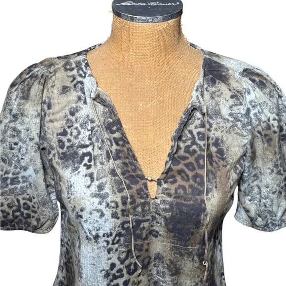 Calvin Klein Leopard Print V-Neck Women's Top Size M - Picture 2 of 15